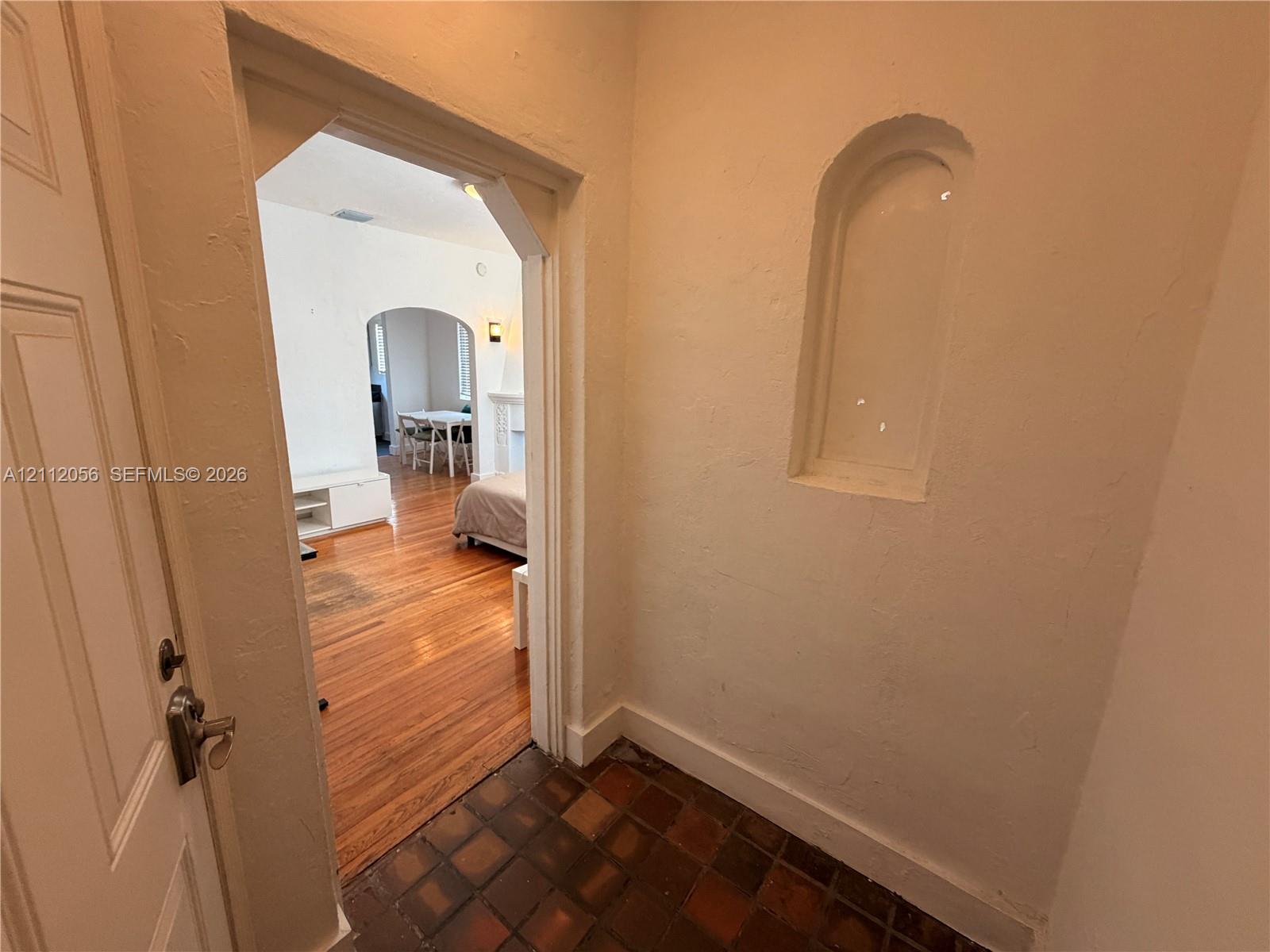 541 13th Street 11 Property Photo 4