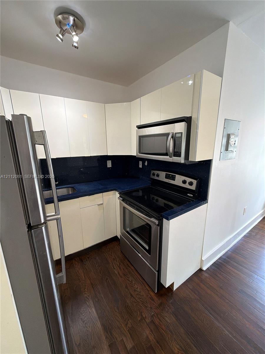 333 Sw 30th Road 5 Property Photo 3