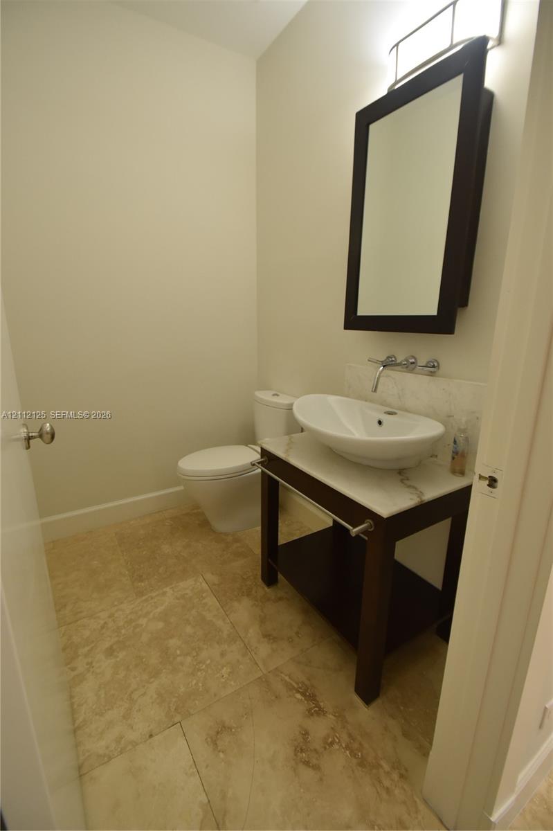 7560 Sw 56th Court Property Photo 8