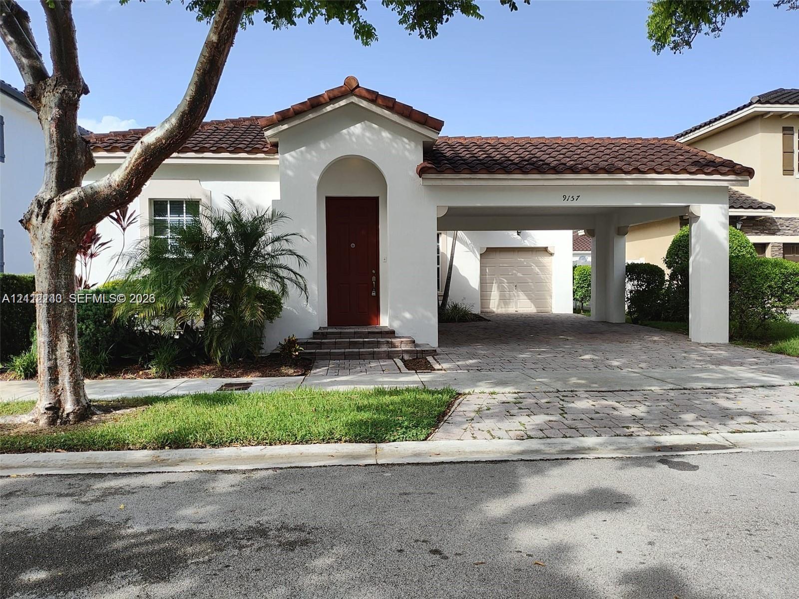 9157 Sw 170th Place Property Photo 1