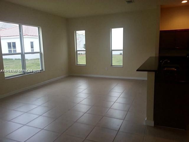 9157 Sw 170th Place Property Photo 9