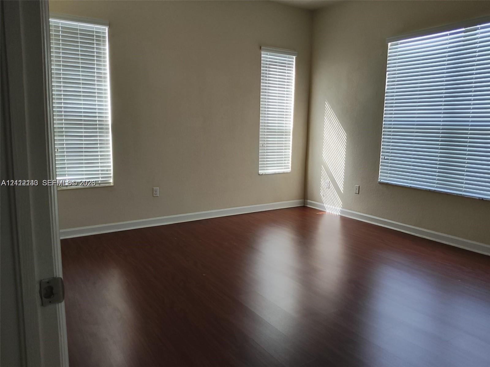 9157 Sw 170th Place Property Photo 13
