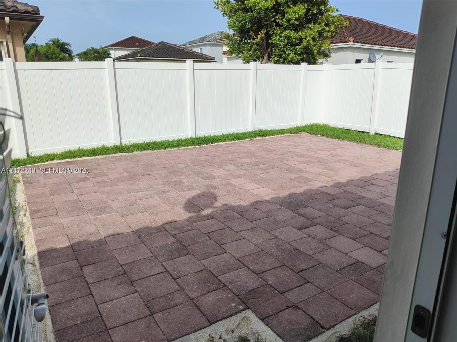 9157 Sw 170th Place Property Photo 15