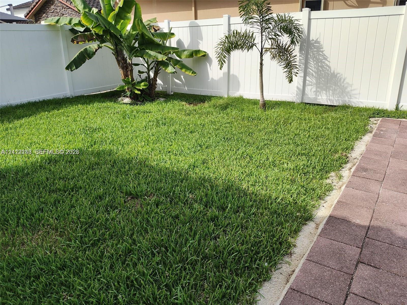 9157 Sw 170th Place Property Photo 16