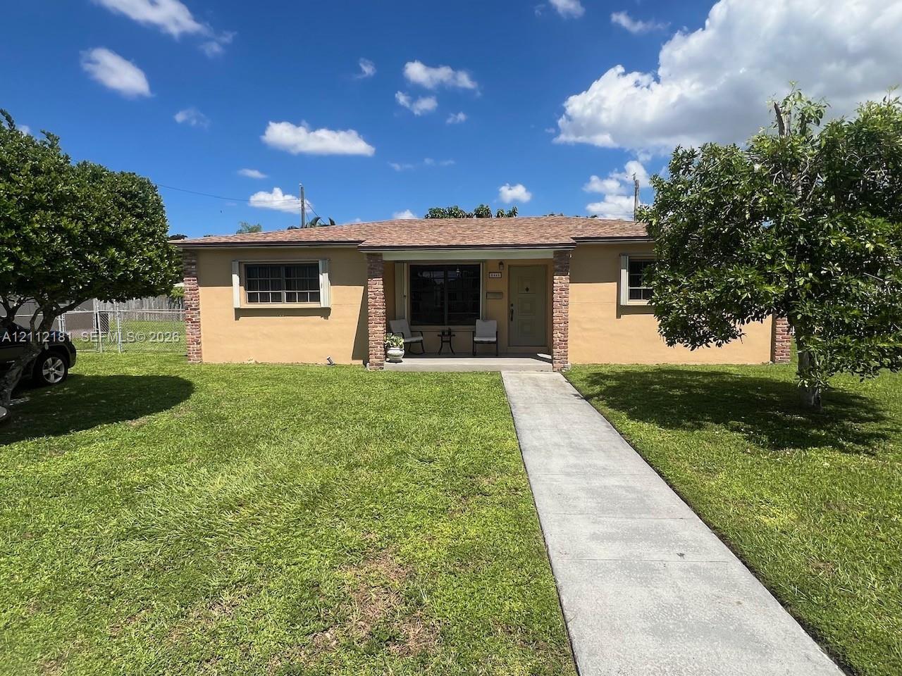 8465 SW 45th Street