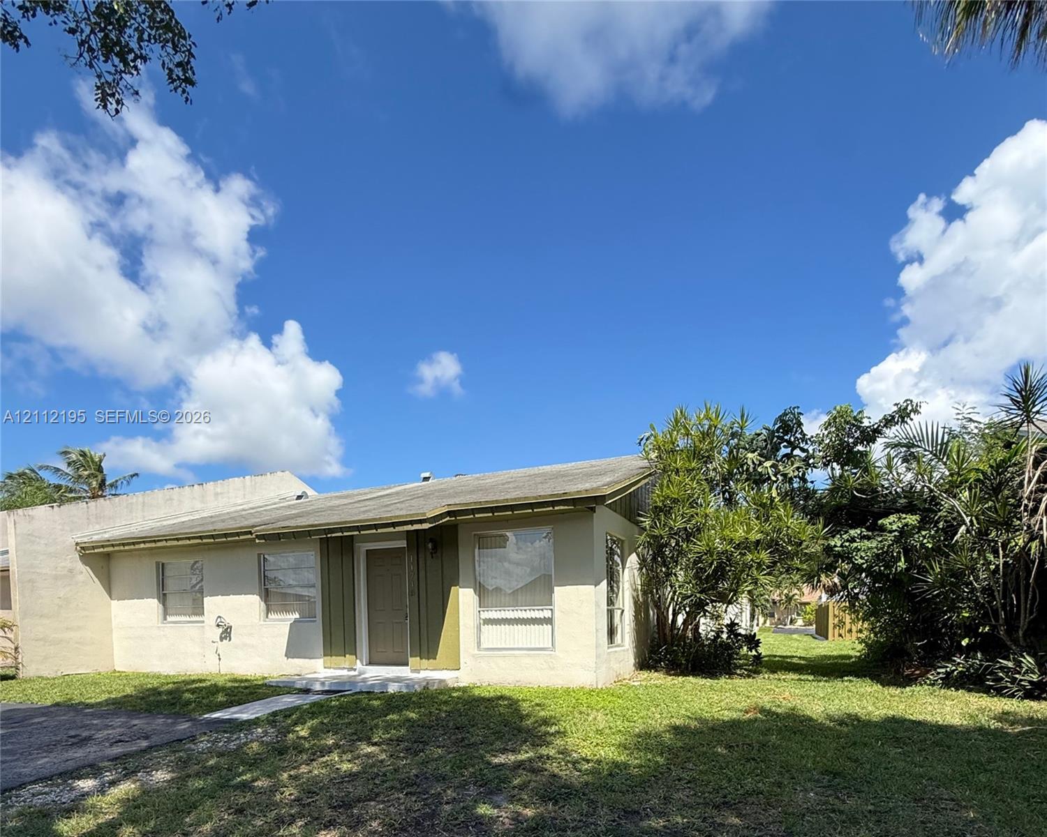 11745 Sw 122nd Place Property Photo 1