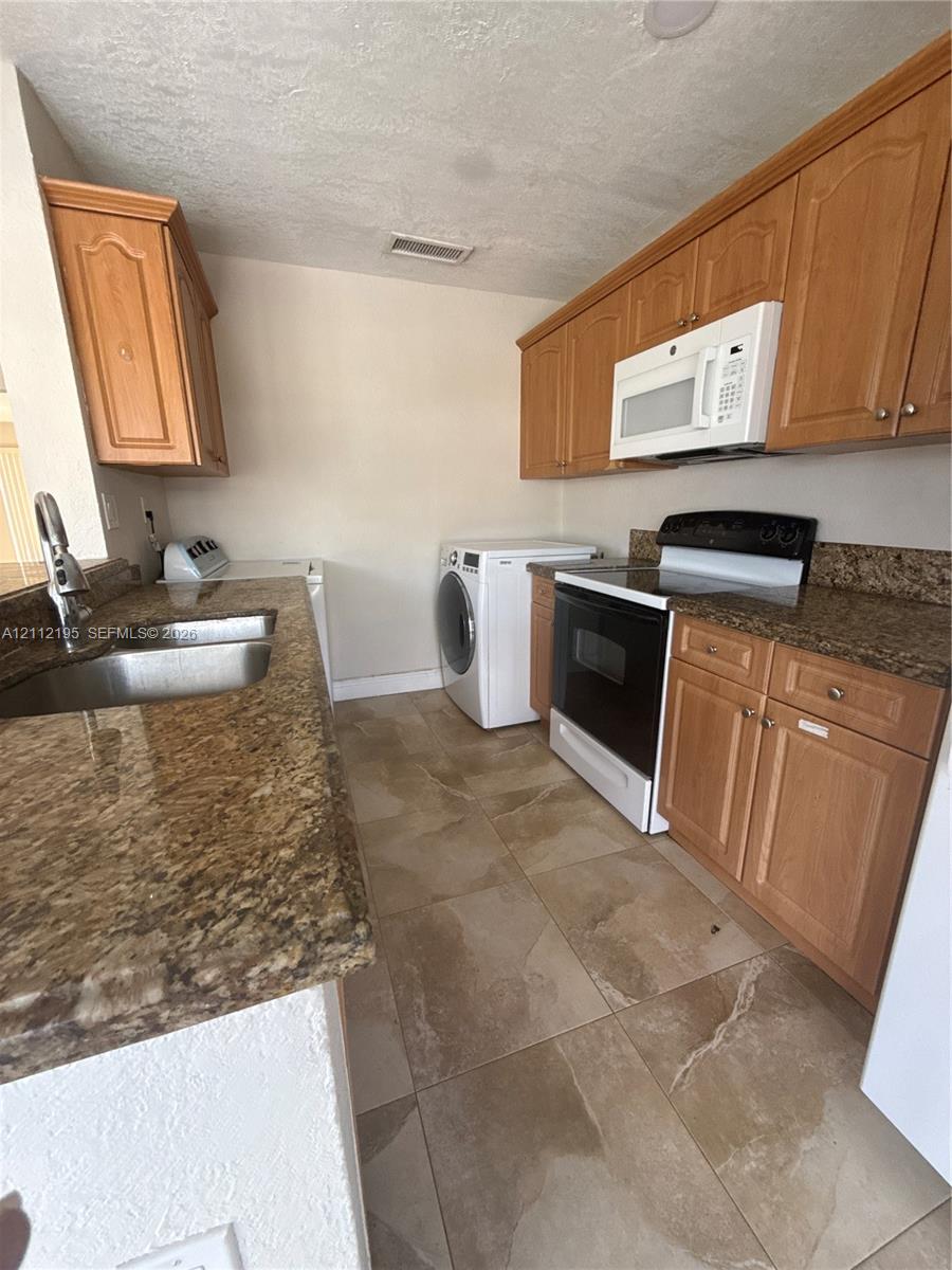 11745 Sw 122nd Place Property Photo 7