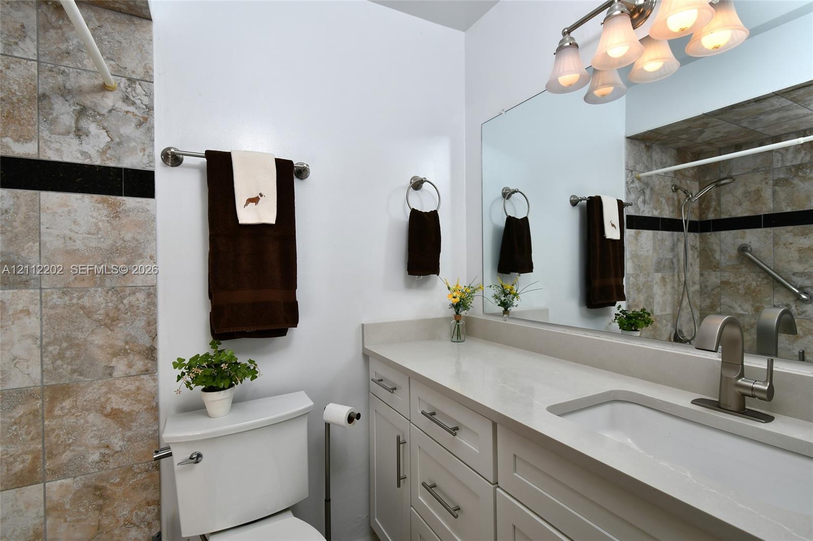 3233 Shell Lane Property Photo 5