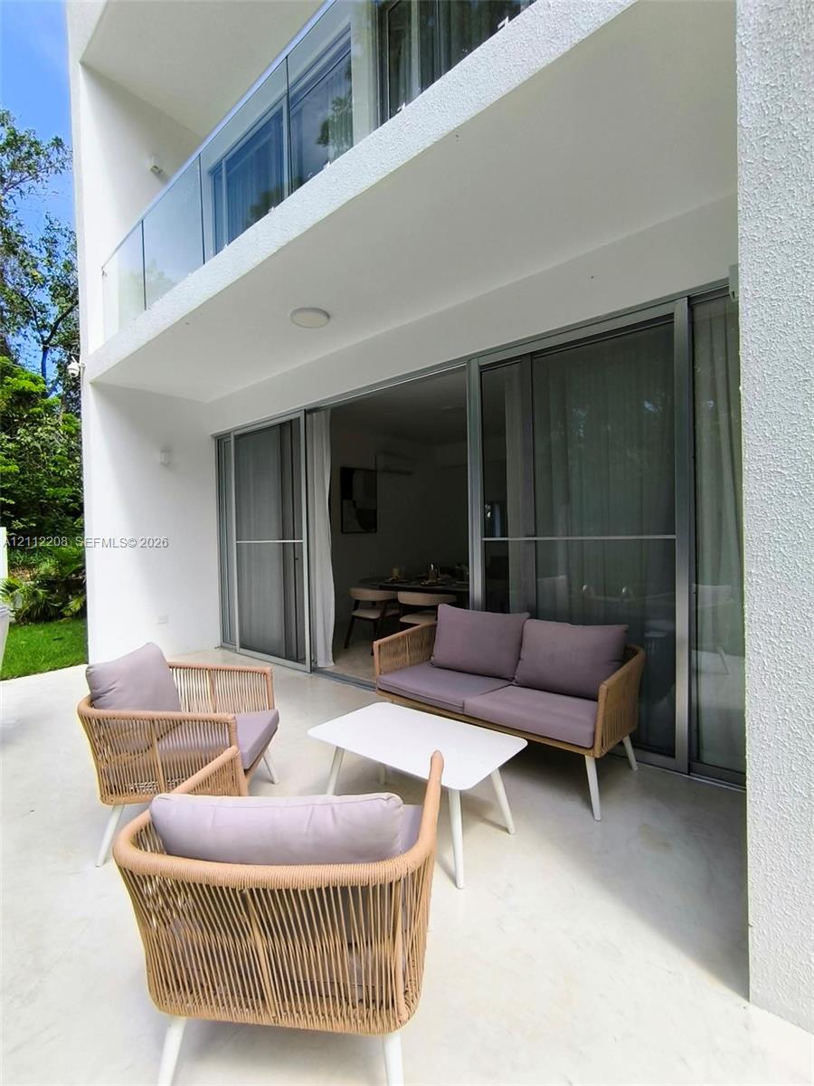 A12112208 Property Photo 17