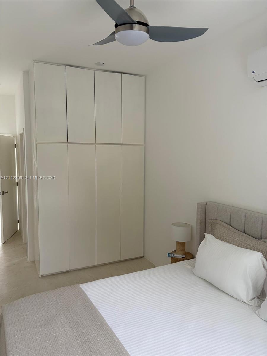 A12112208 Property Photo 30