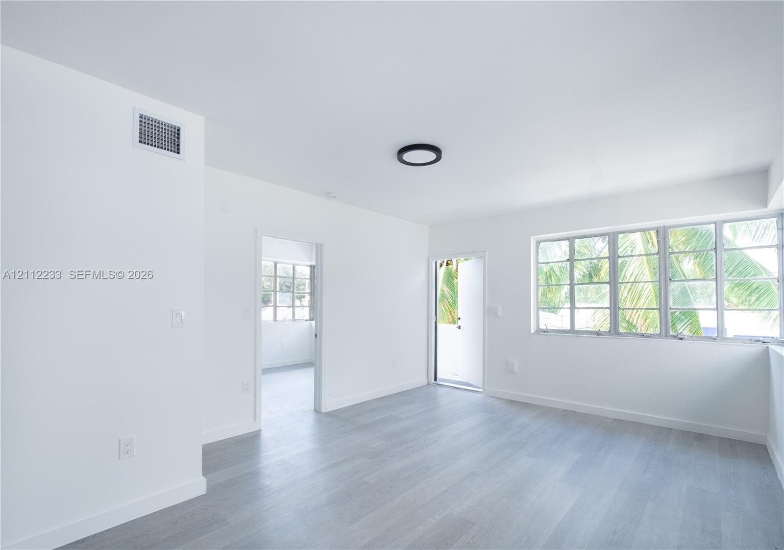 423 Ne 71st Street 3 Property Photo 5