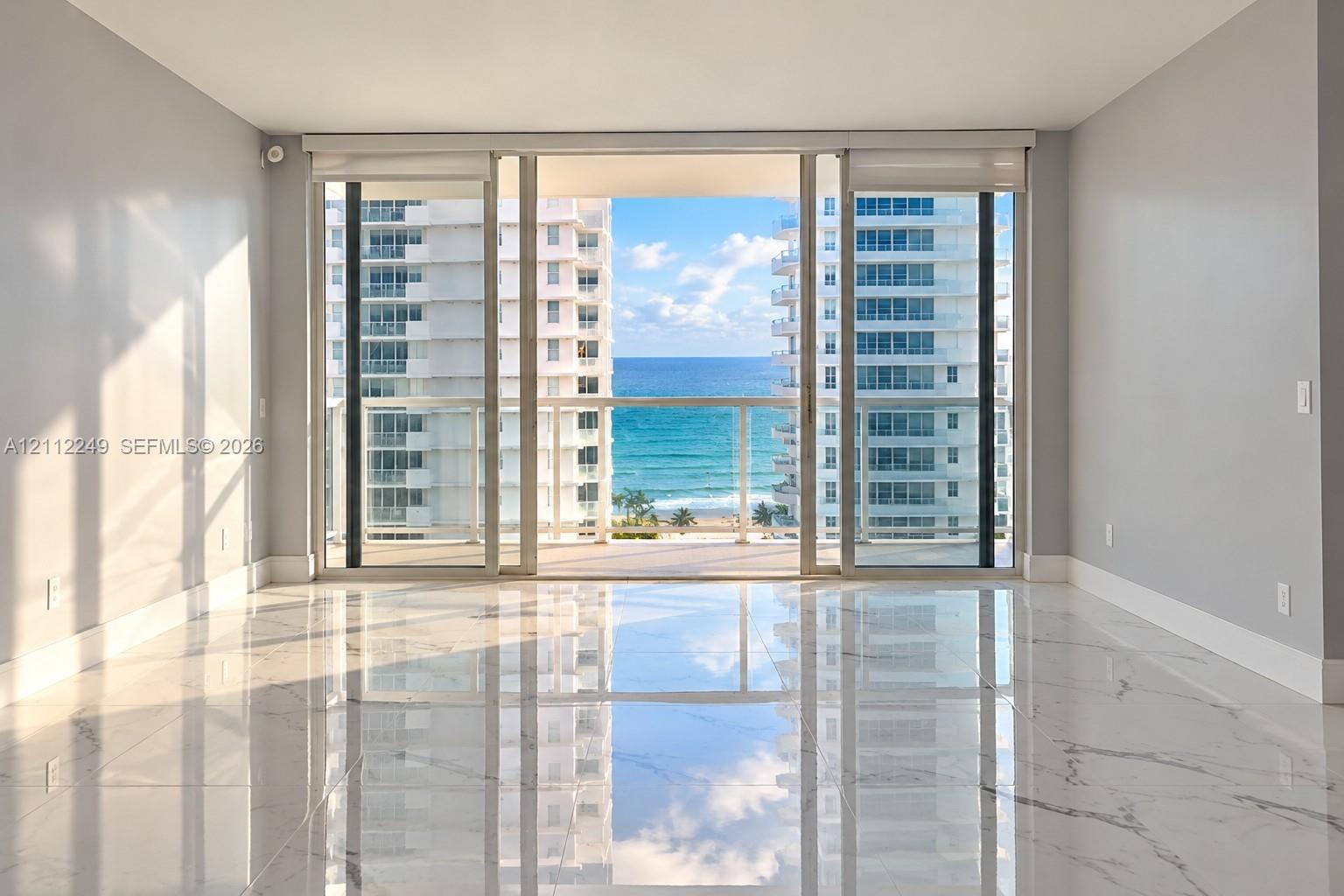 5600 Collins Avenue 14w Property Photo 1