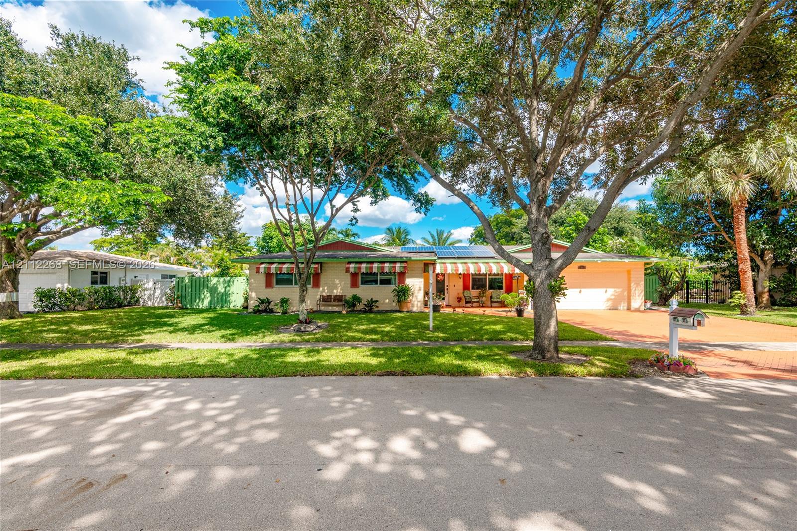 5941 SW 16th Court