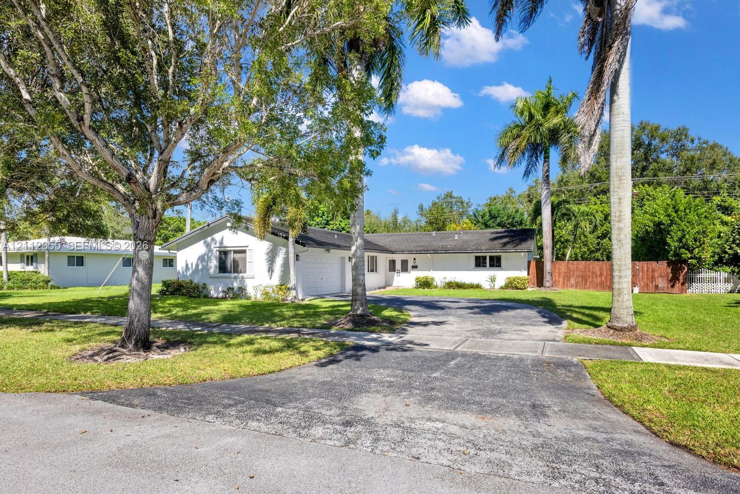 8815 SW 160th Street Property Photo 1