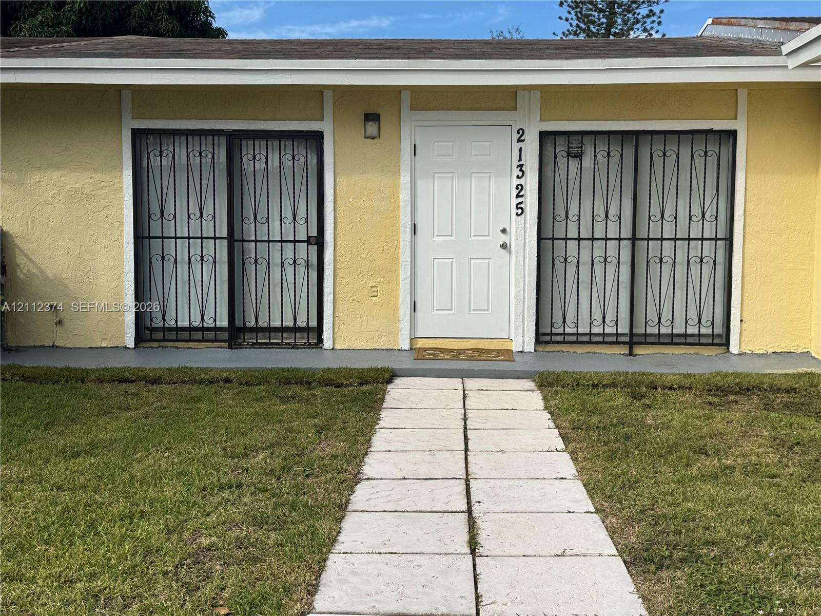 A12112374 Property Photo 1