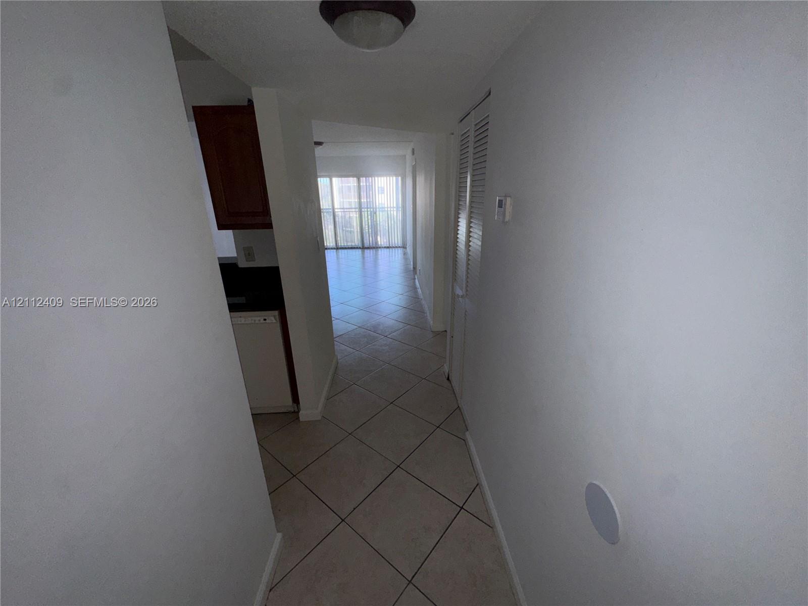 8740 N Sherman Circle 406 Property Photo 2