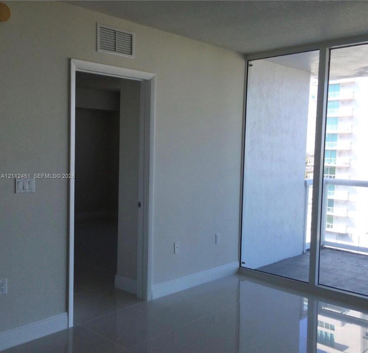A12112451 Property Photo 3