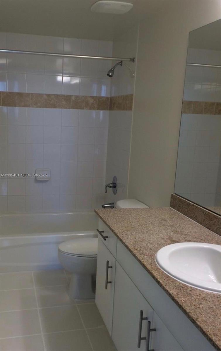 A12112451 Property Photo 4