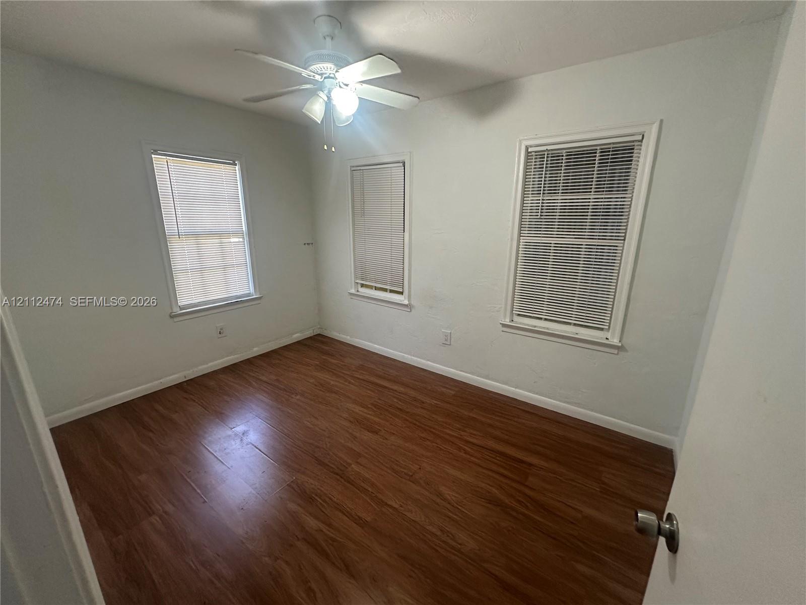 1271 Ne 32nd Street 1279 Property Photo 10