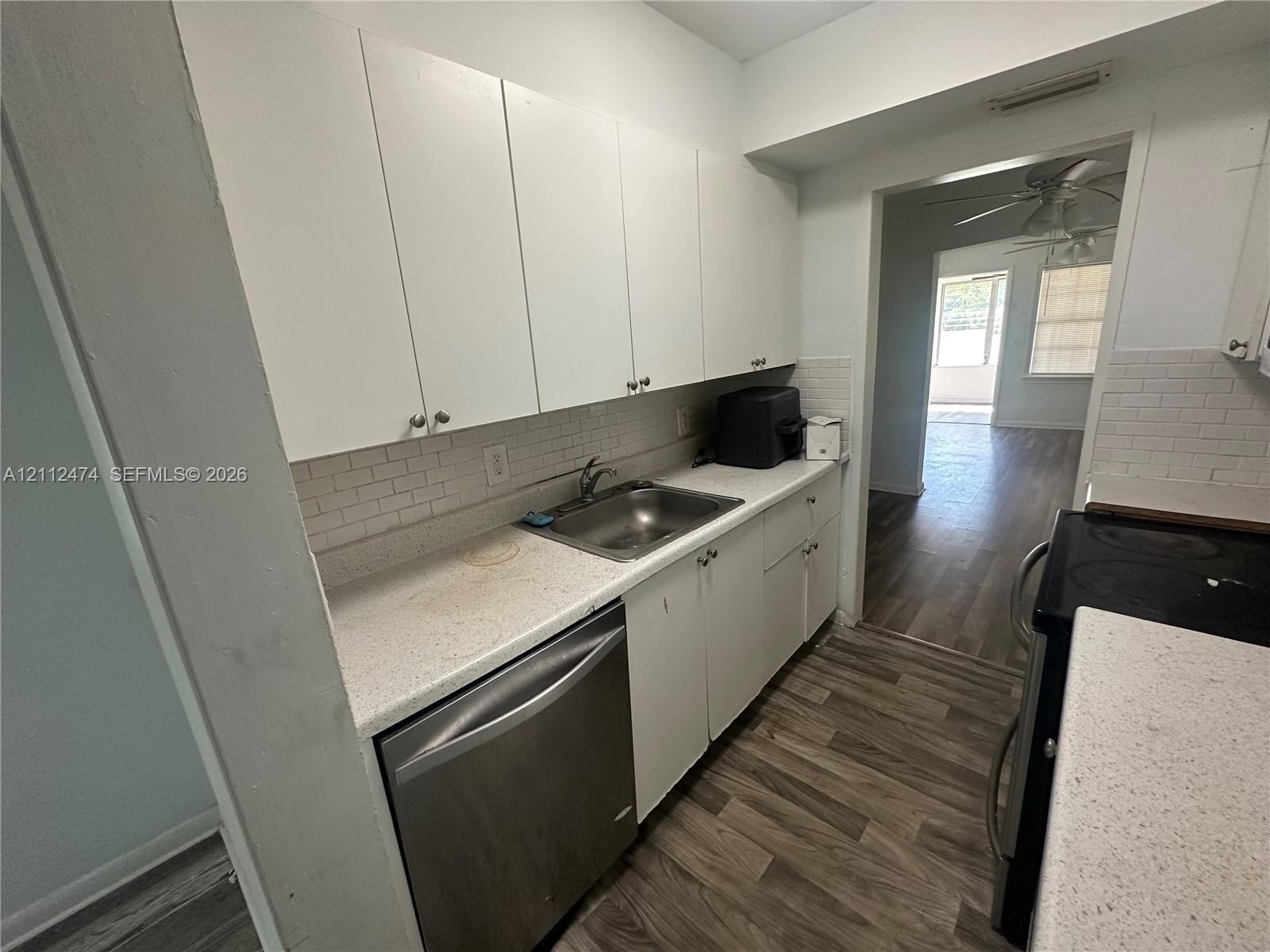 1271 Ne 32nd Street 1279 Property Photo 19