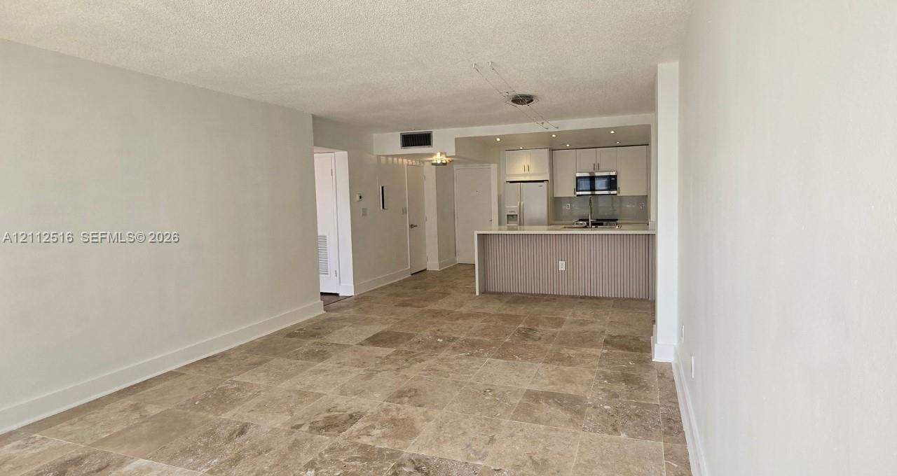 600 Ne 36th Street 1517 Property Photo 5