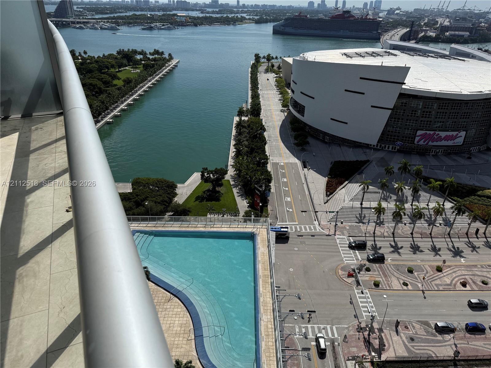 888 Biscayne Boulevard 2302 Property Photo 2