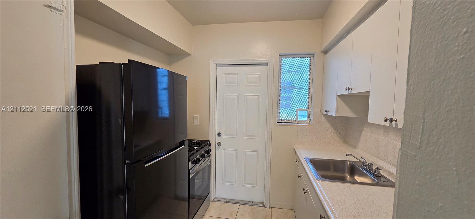 725 83rd Street 3 Property Photo 6