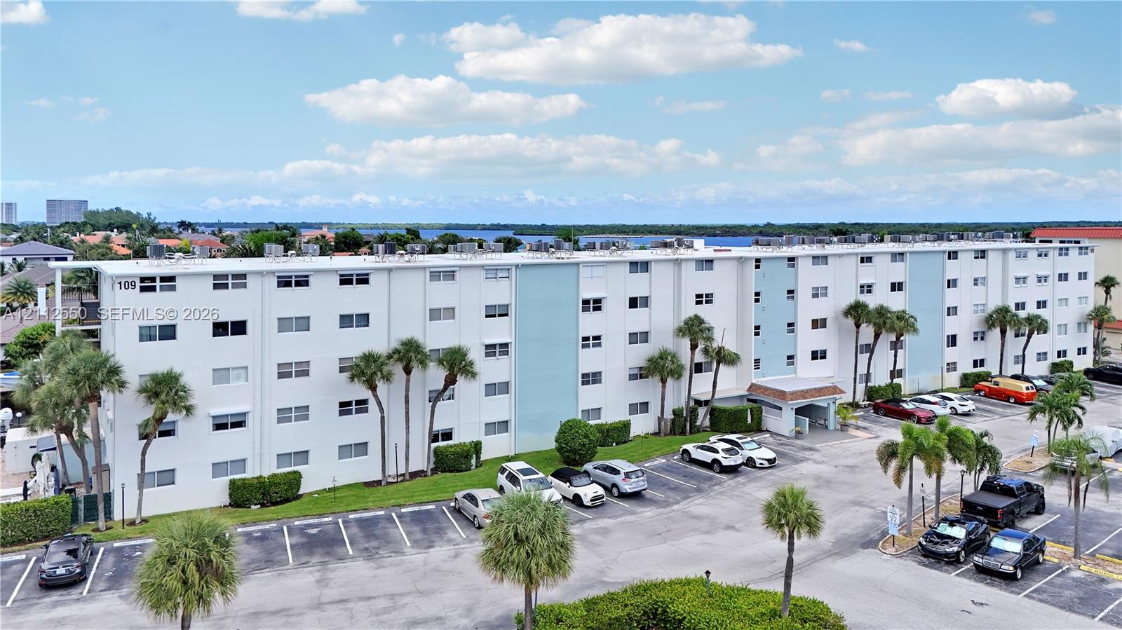 109 Paradise Harbour Boulevard 406 Property Photo 1