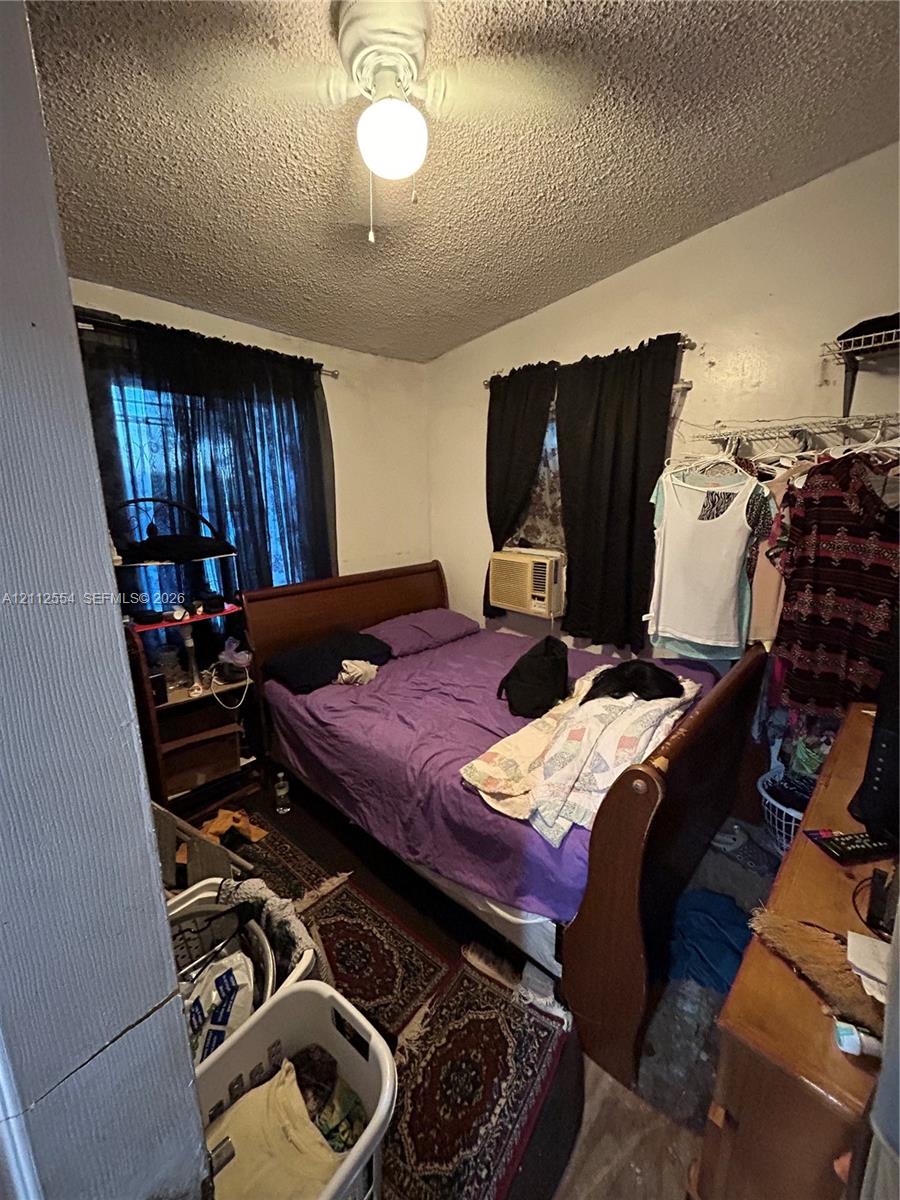 2250 Nw 86th Street Property Photo 24