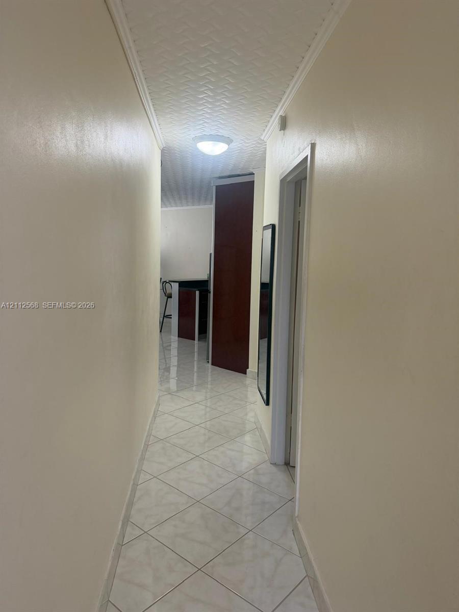 1936 S Ocean Drive 8b Property Photo 8