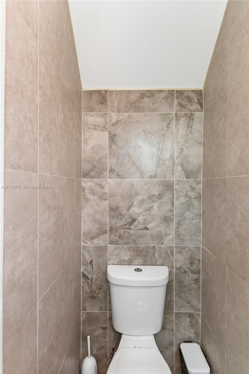 311 Sw 95th Terrace Property Photo 22