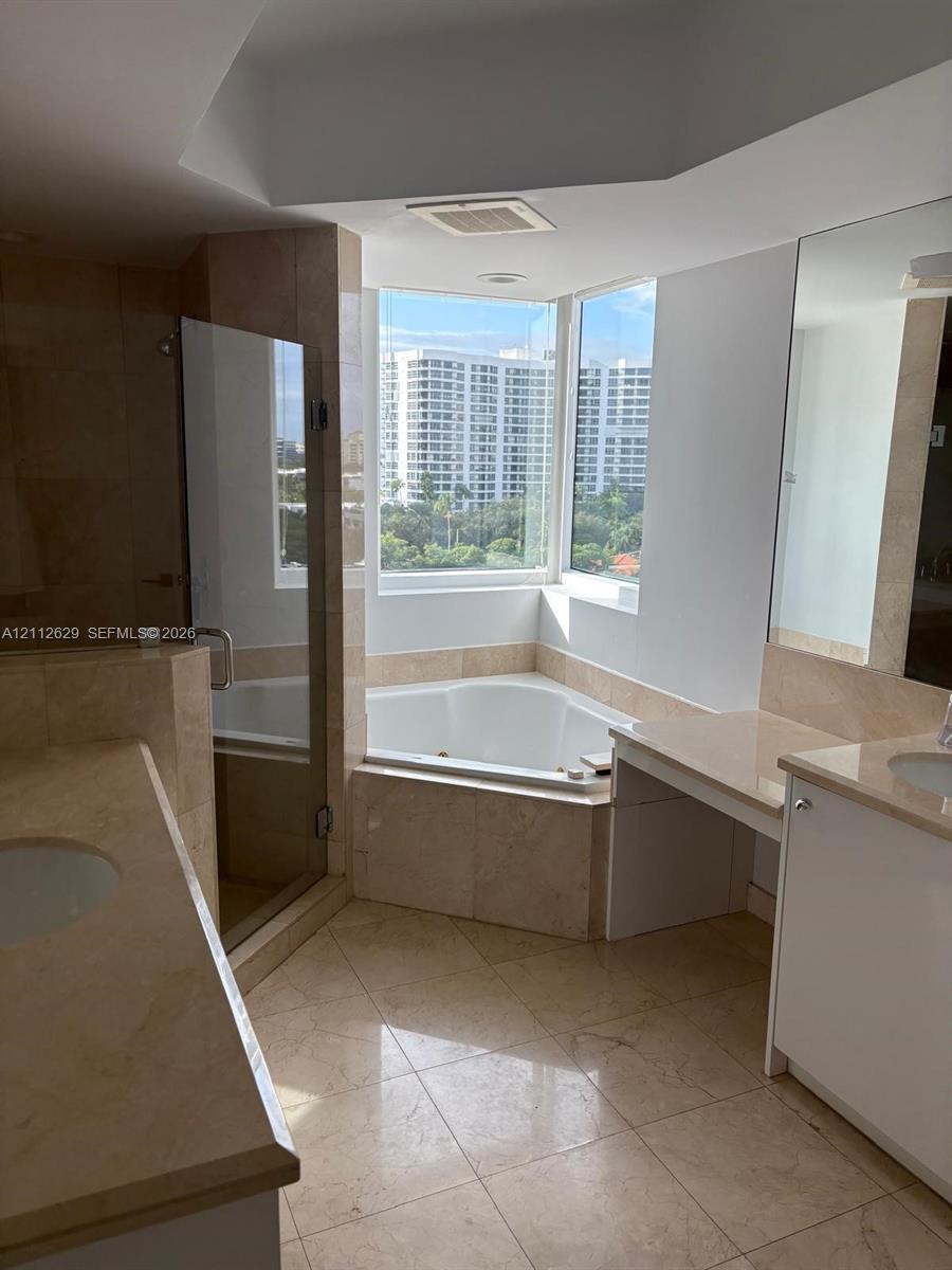 19400 Turnberry Way 612 Property Photo 22