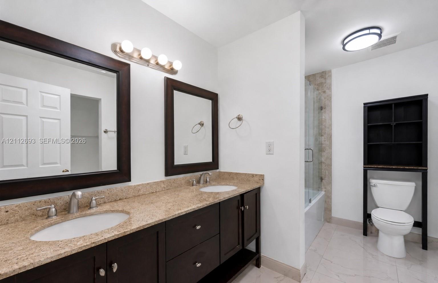 A12112693 Property Photo 14