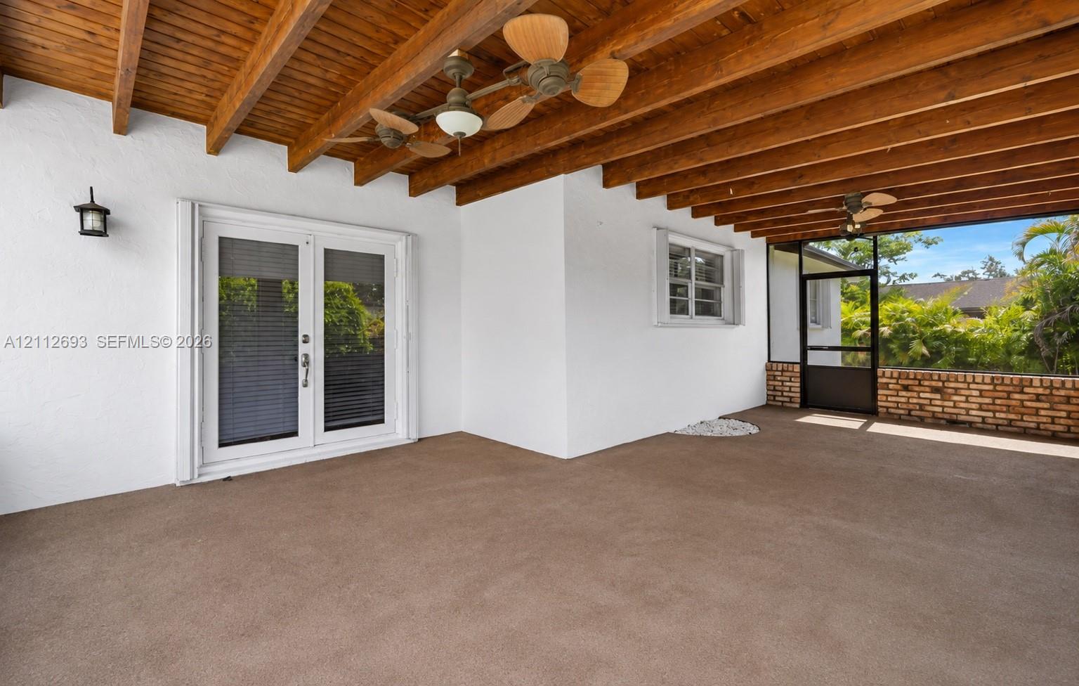 A12112693 Property Photo 17