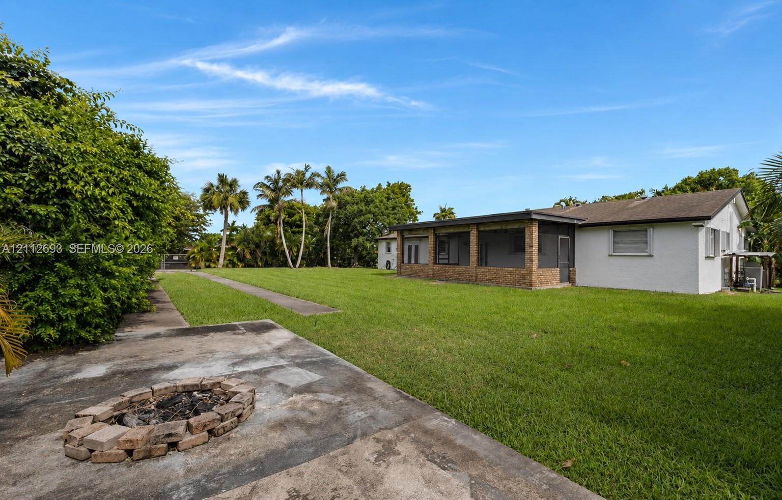 A12112693 Property Photo 18