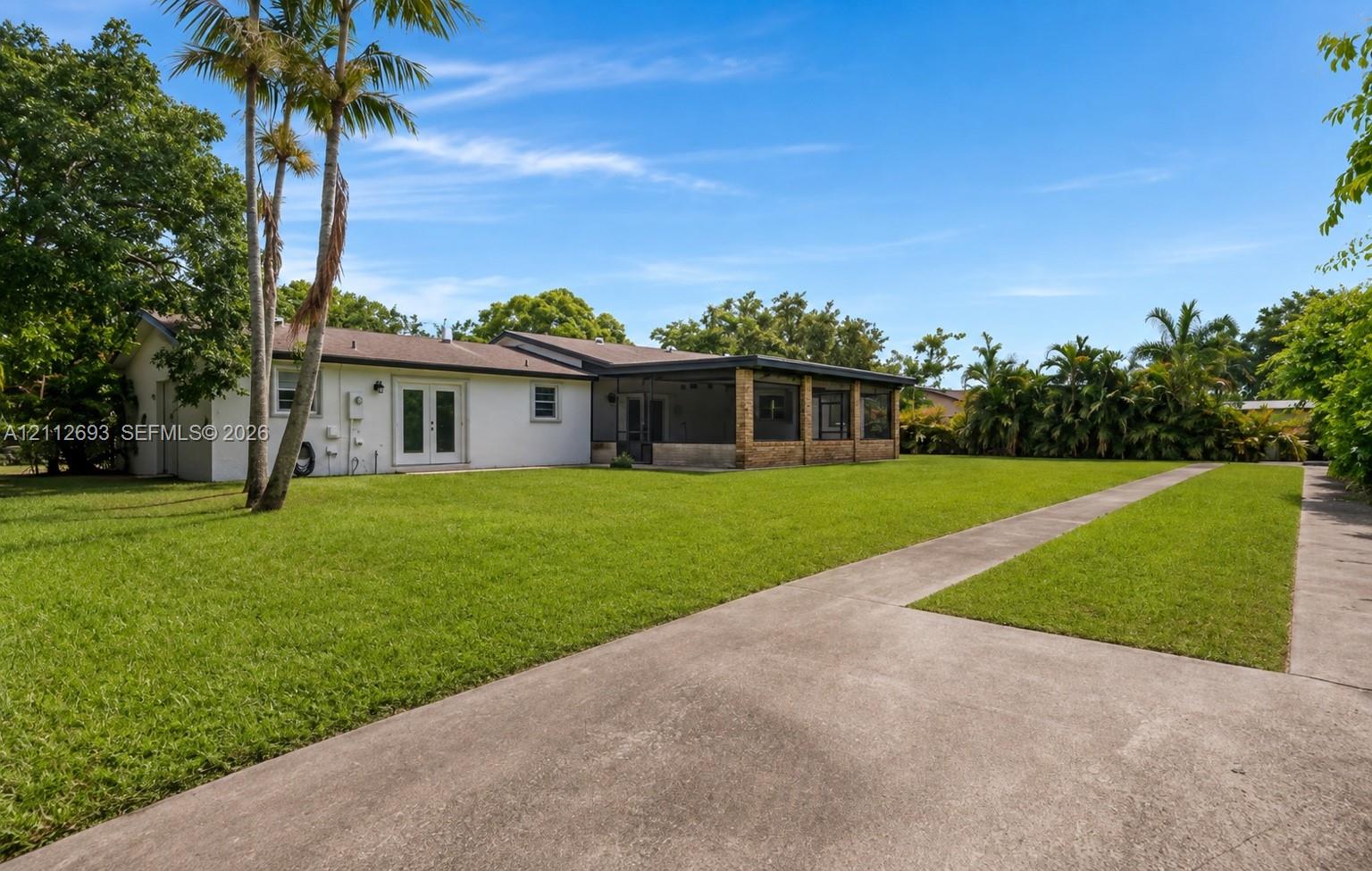 A12112693 Property Photo 20
