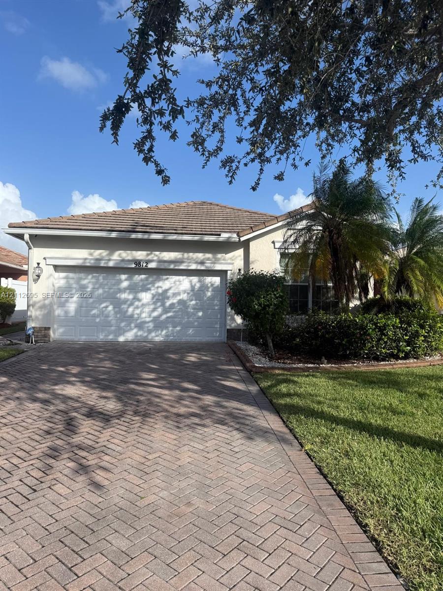 9812 Sw Glenbrook Drive Property Photo 1