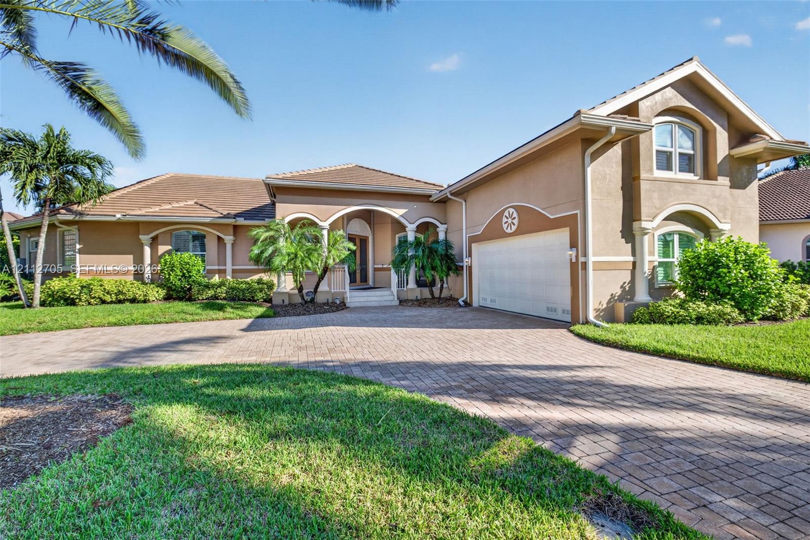 15600 Catalpa Cove Drive Property Photo 1