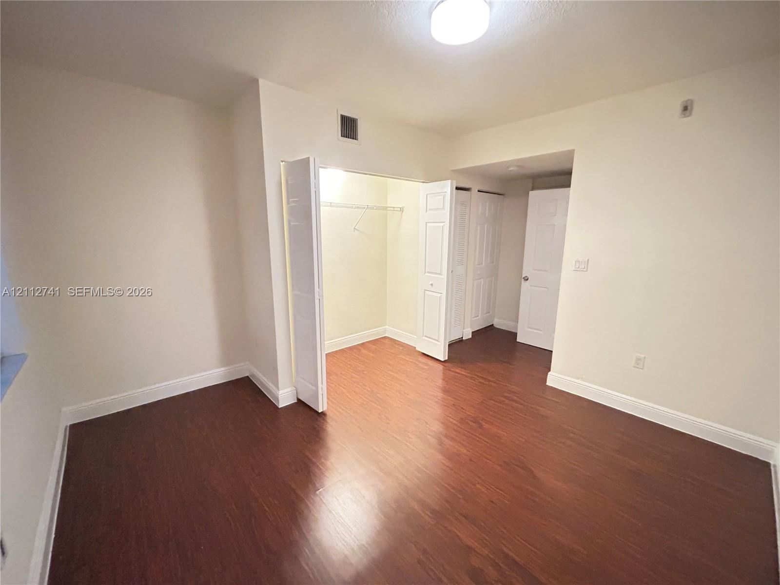 2880 Pine Tree Drive 9 Property Photo 4