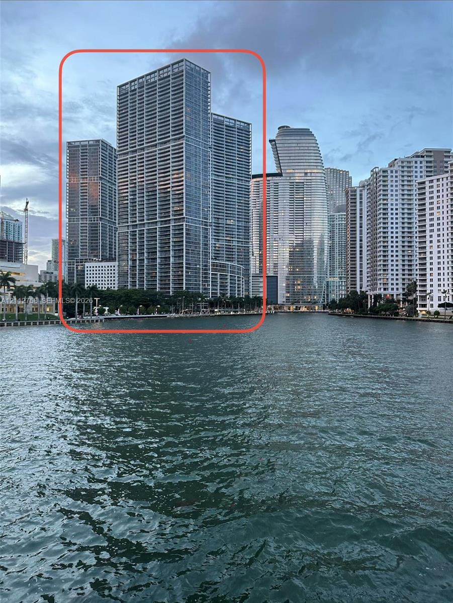 475 Brickell Avenue 2011 Property Photo 1