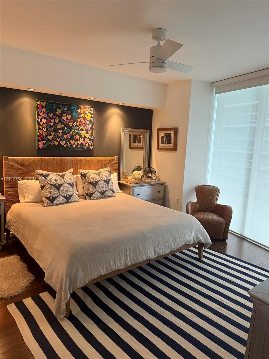 475 Brickell Avenue 2011 Property Photo 5