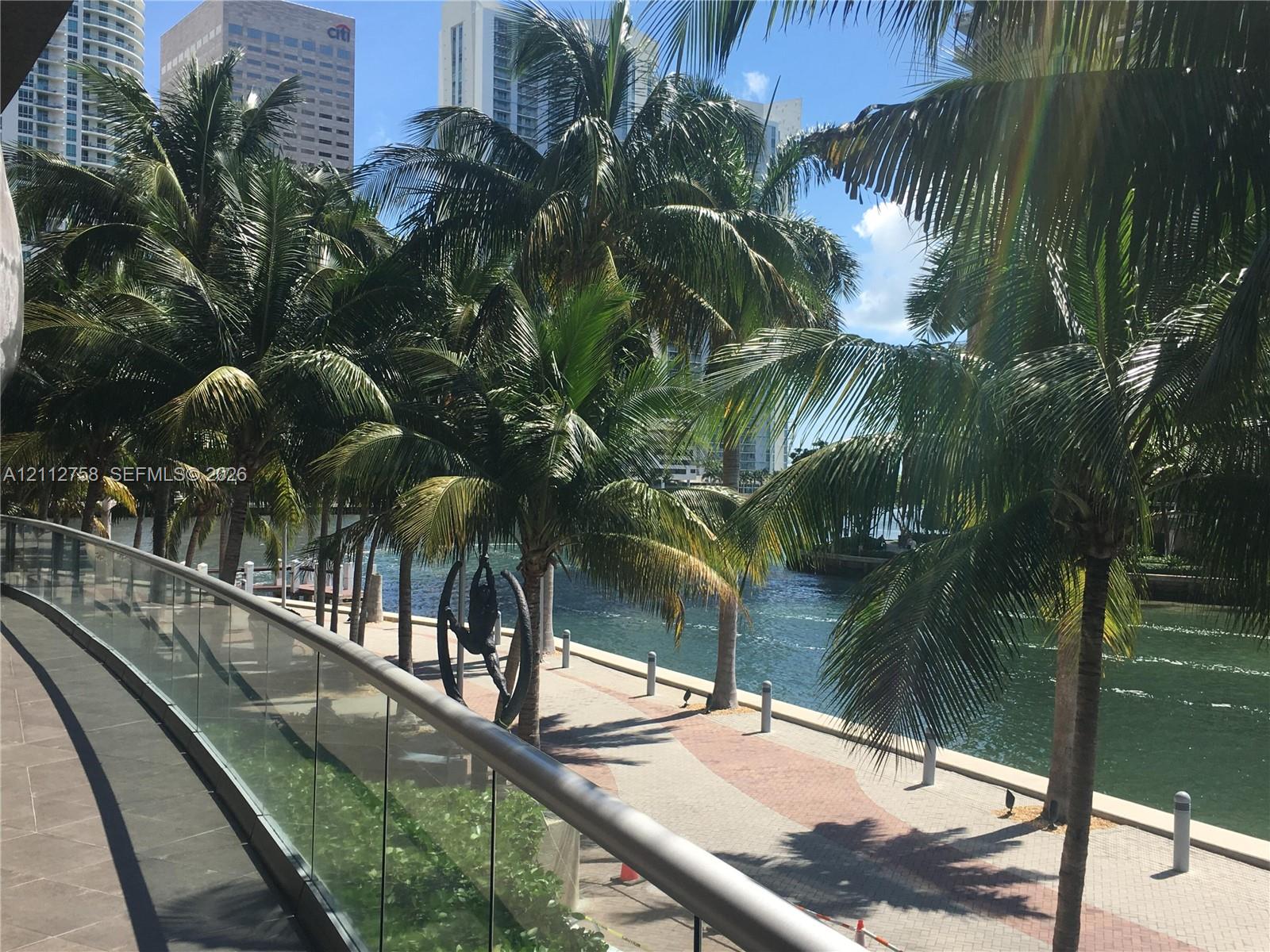 475 Brickell Avenue 2011 Property Photo 16