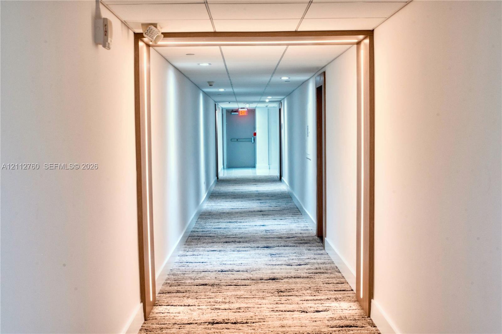 5825 Collins Avenue 11h Property Photo 16