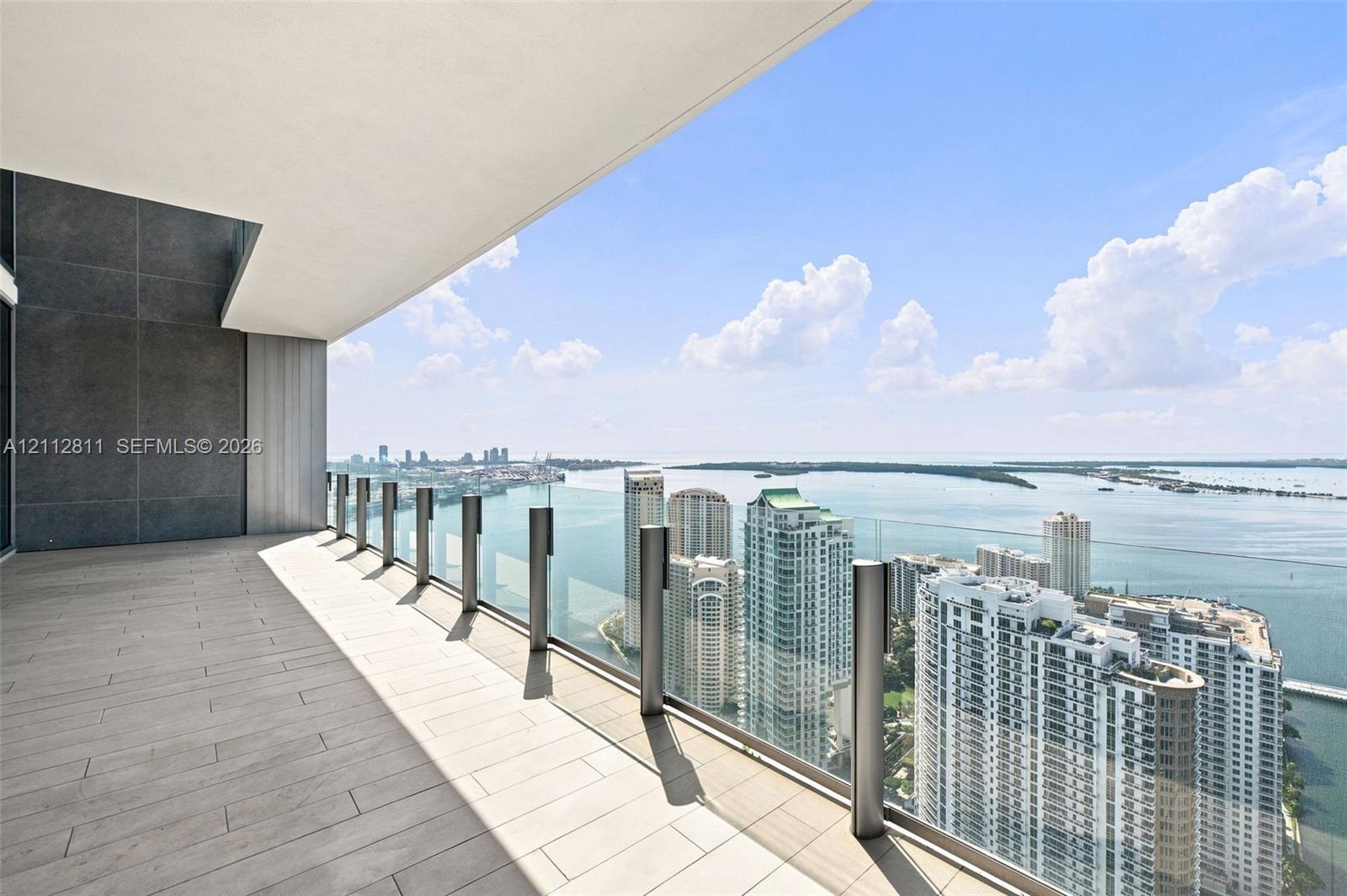 300 Biscayne Boulevard Way 5002e Property Photo 3