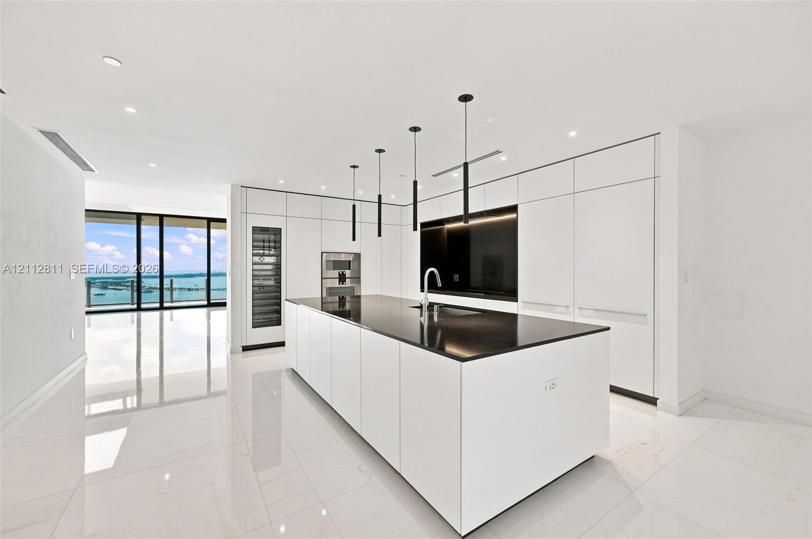 300 Biscayne Boulevard Way 5002e Property Photo 8