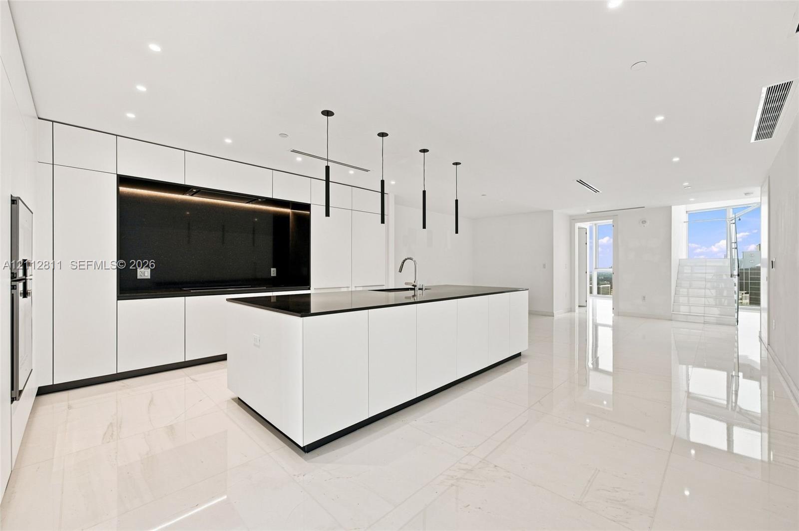 300 Biscayne Boulevard Way 5002e Property Photo 9