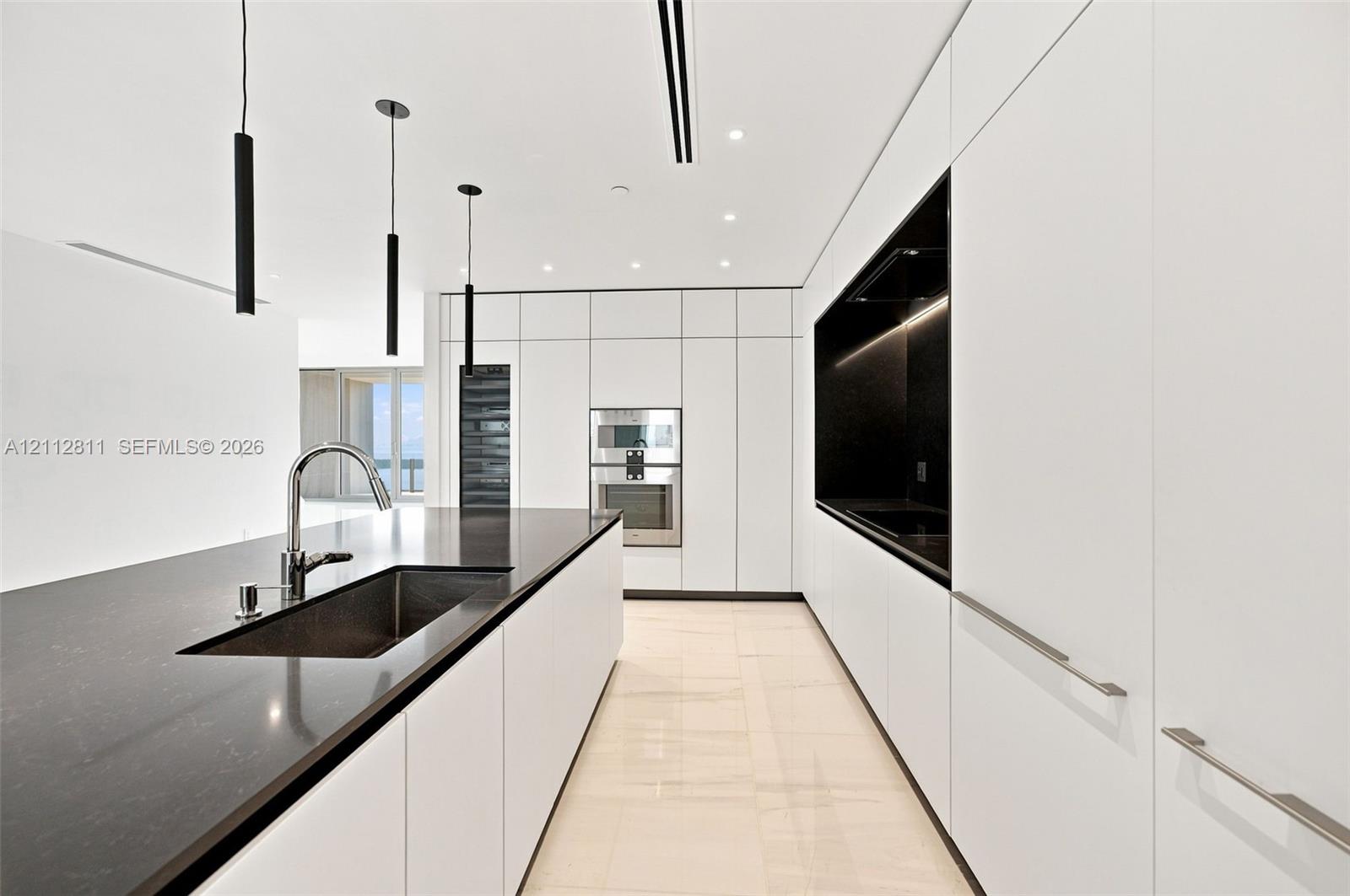 300 Biscayne Boulevard Way 5002e Property Photo 12