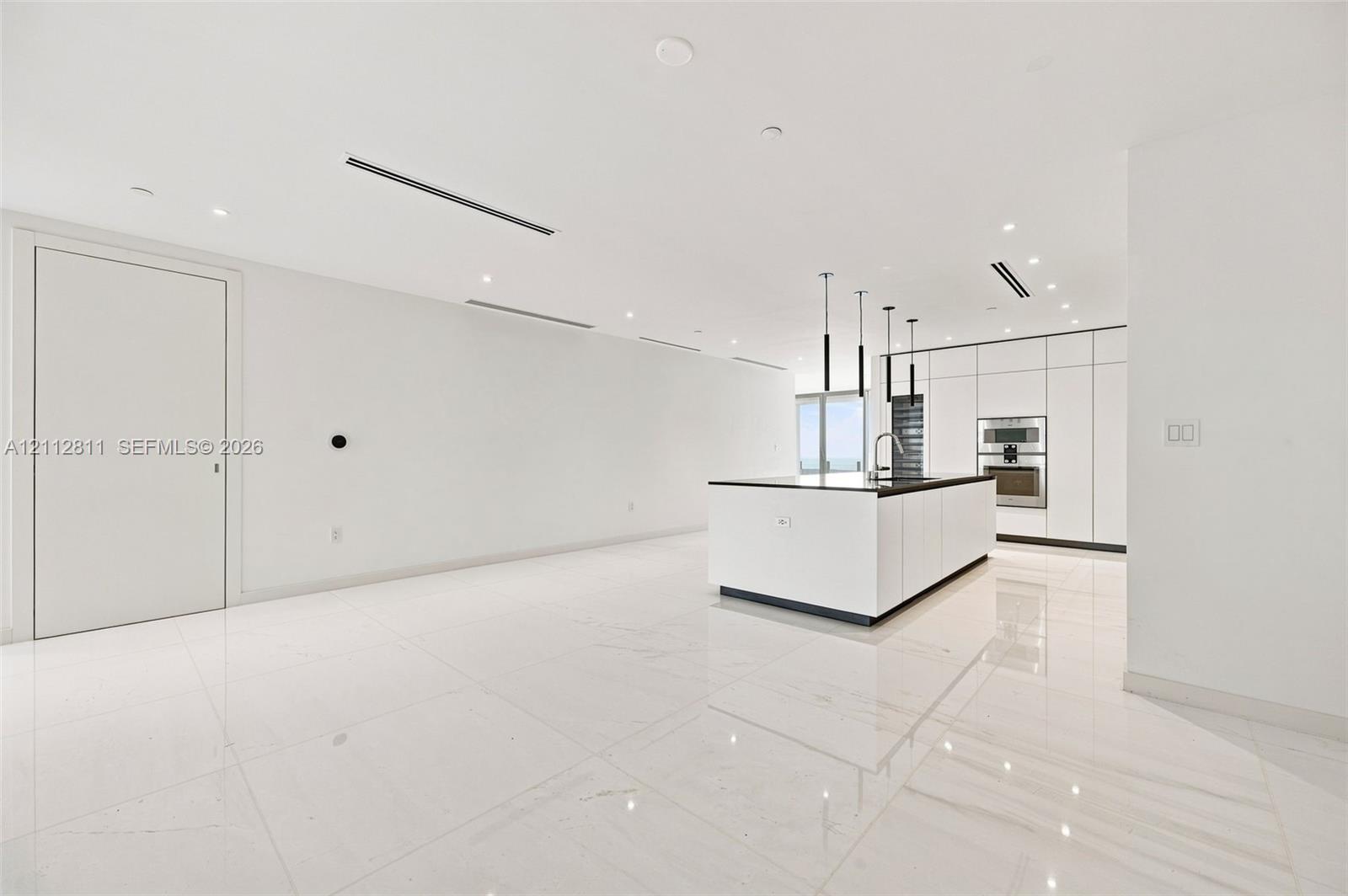 300 Biscayne Boulevard Way 5002e Property Photo 14