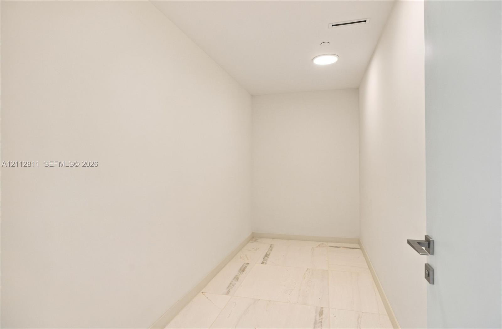 300 Biscayne Boulevard Way 5002e Property Photo 23
