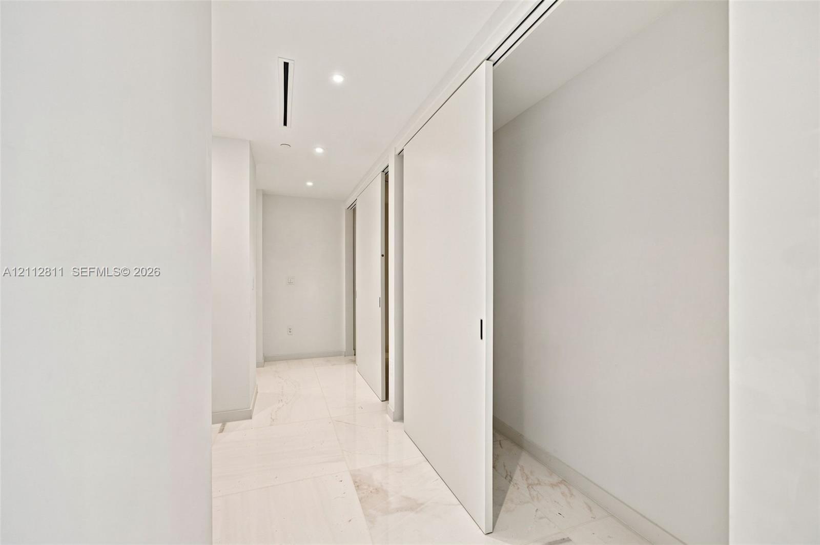 300 Biscayne Boulevard Way 5002e Property Photo 24